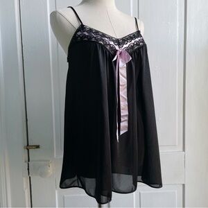 Vintage Lady Cameo Black Nylon Babydoll Nightie Size Small